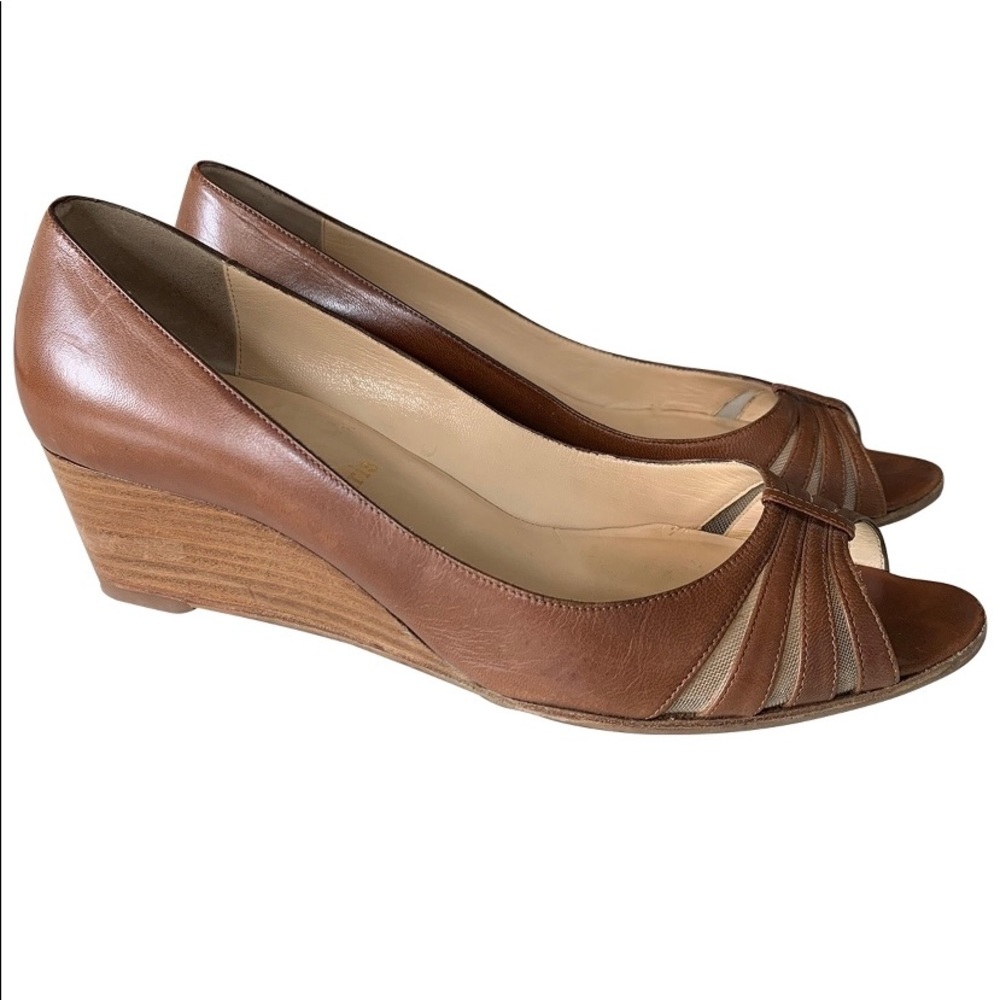 👋🏾SOLD👋🏾CHRISTIAN LOUBOUTIN size 39.5 brown WEDGES opentoe